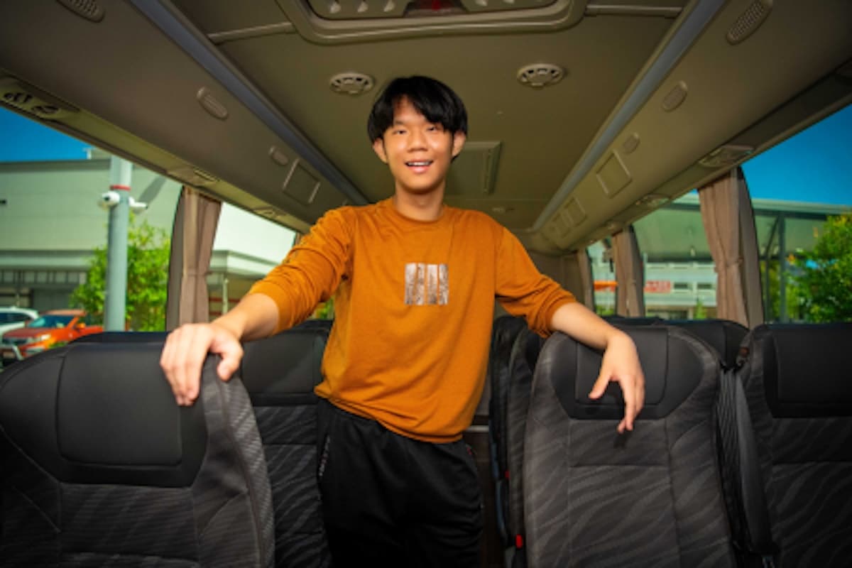 Aussie uni expands campus bus service for student safety